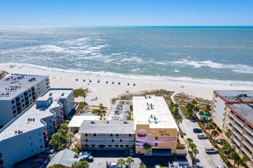 12960 Gulf Blvd, Saint Petersburg, FL 33708-2637
