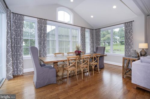 10 Pine Valley Ct, Glen Mills PA  19342-1823 exterior