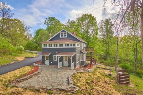 26 Neher St, Woodstock, NY 12498-1439