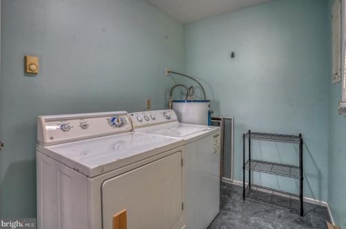 32437 Blackwater Rd, Frankford DE  19945-2939 exterior