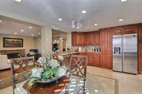 1733 Calle Catalina, San Dimas CA 91773-3950 exterior