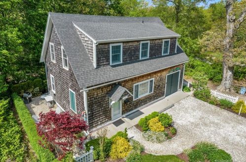 20 Island Ave, Groton, CT 06340-5938