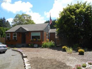 4205 42nd St, Vancouver, WA 98661-3140