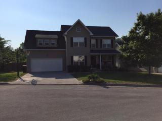 1516 Pathfinder Ln, Knoxville, TN 37932-2490