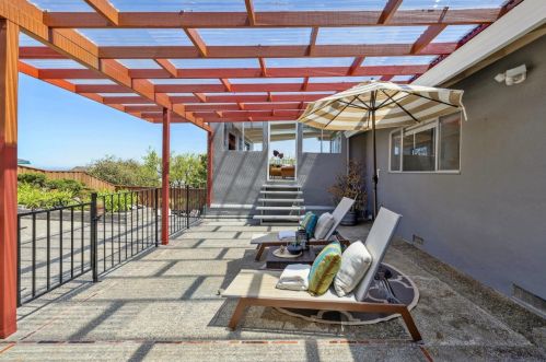 1276 Encina Dr, Millbrae CA 94030-2839 exterior