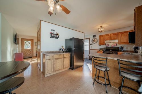 1609 Rose Ave, Fond Du Lac WI  54937-1076 exterior