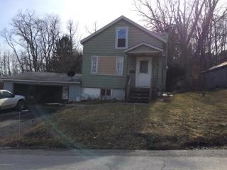 96 Bank St, Montrose, PA 18801-1102