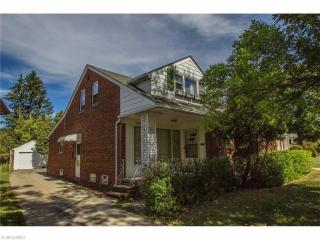 24111 Edgehill Dr, Cleveland OH  44122-1229 exterior