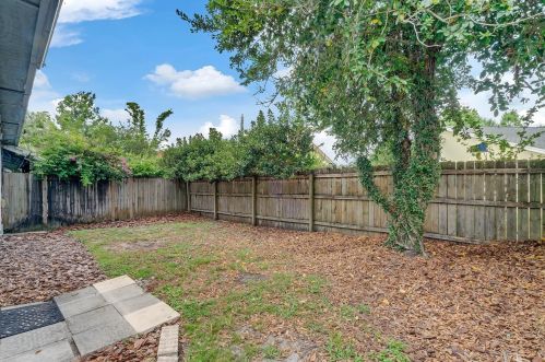 418 Poplar Ct, Maitland FL  32751-5975 exterior