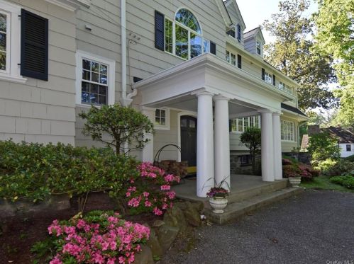 475 Monterey Ave, New Rochelle, NY 10803-2511