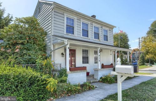 416 Allegheny St, Water Gap, PA 17018-8005