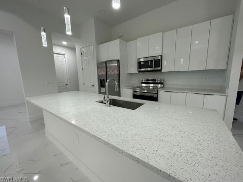 5423 Billings St, Lehigh Acres FL  33971-6583 exterior