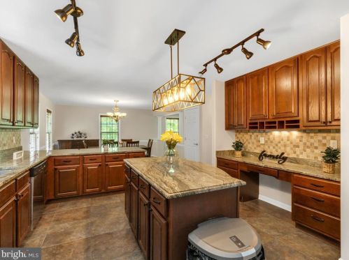 60 Kinsley Ln, Fredericksburg VA  22406-4089 exterior