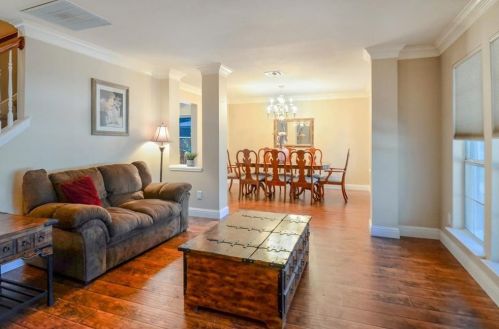 2712 Rocky Creek Dr, Midlothian, TX 76063-4051