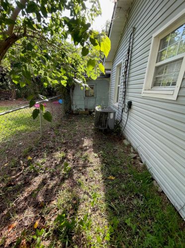 2303 Brainerd St, Pensacola FL  32505-6709 exterior