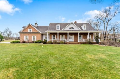 201 Hunt Saddle Ln, New Wilmington, PA 16142-3507