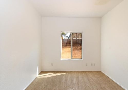 1630 Ravenswood Rd, Beaumont CA  92223-5149 exterior