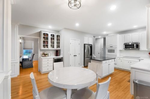 266 Forest Edge Dr, South Lebanon OH  45065-8736 exterior