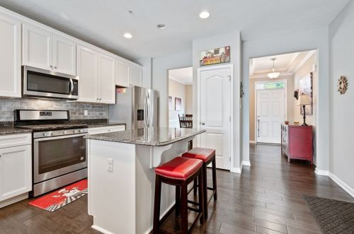 128 Craig St, Imperial PA  15126-9743 exterior