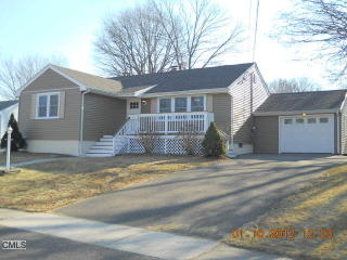 85 Lambert Dr, Stratford, CT 06614-2616
