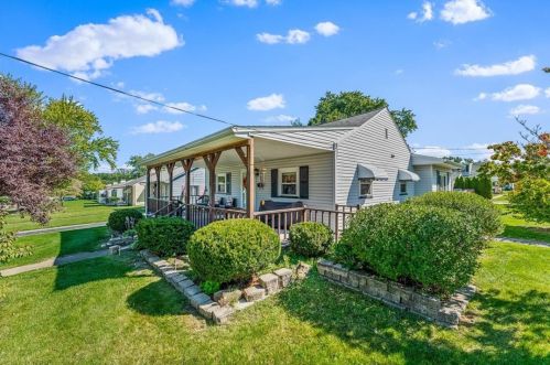 665 Federal Dr, Hermitage, PA 16146-3093