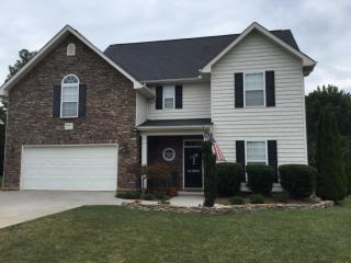 10806 Gable Run Dr, Knoxville, TN 37931-2164