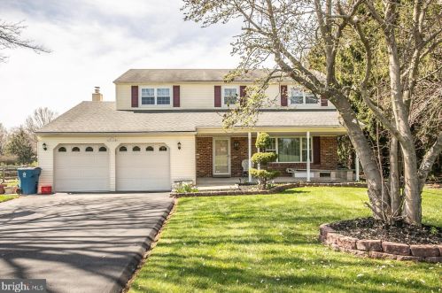 828 Garfield Ave, Lansdale, PA 19446-5513