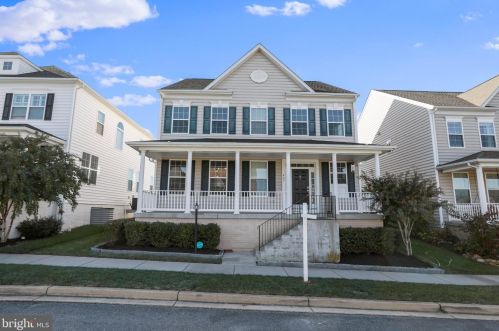 445 Lord Fairfax St, Charles Town WV  25414-2603 exterior