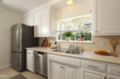 3608 El Caminito, Glendale CA 91214-1713 exterior