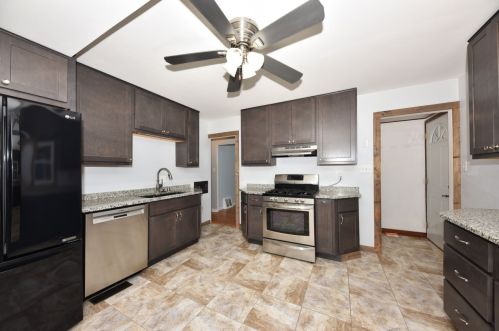 3477 89, Milwaukee WI 53228-1534 exterior