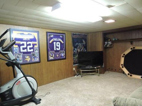 2225 107, Milwaukee WI 53226-2321 exterior