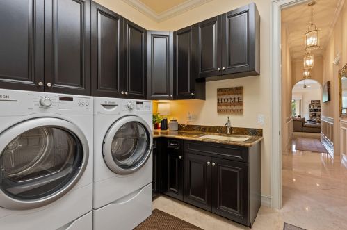 3828 Mahogany Bend Dr, Naples FL  34114-6425 exterior