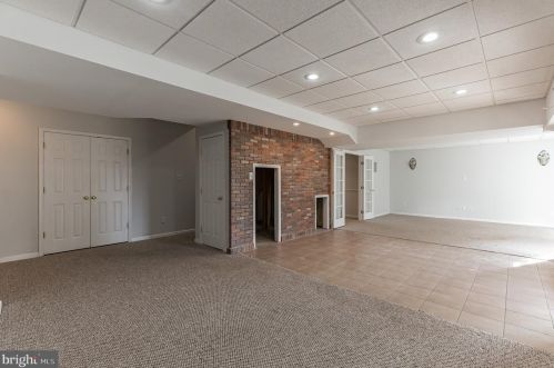 142 Laurel Trl, Swedesboro NJ  08085-4074 exterior