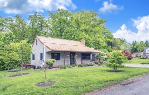 114 Francis Ave, Beaver Falls PA  15010-1333 exterior