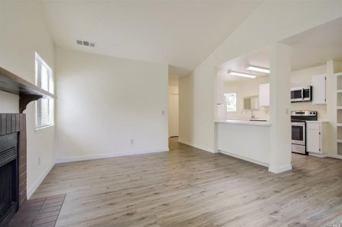 2514 Westberry Dr, Santa Rosa CA 95403-4134 exterior