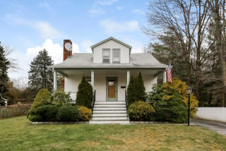 29 New St, Purchase, NY 10577-2201