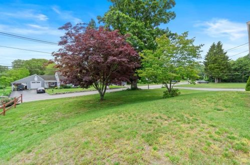 78 Gervais St, Coventry RI  02816-8024 exterior