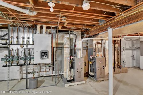 1995 Campbell Rd, Belmar NJ  07719-9530 exterior