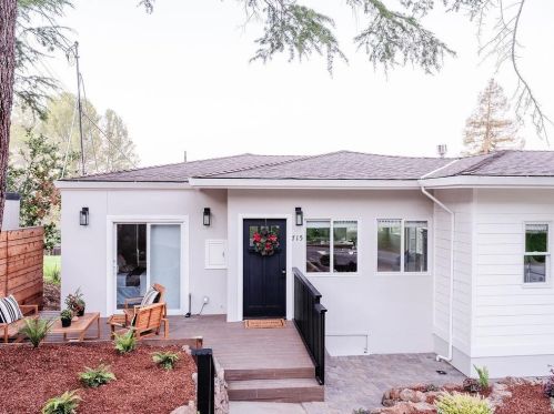 715 Esther Ln, Redwood City, CA 94062-2819