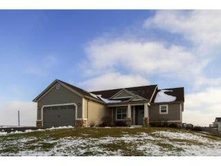 1095 170th St, Hammond, WI 54015-4821