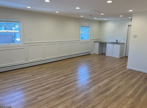 74 Ethel Ave, Paterson NJ  07506-1529 exterior