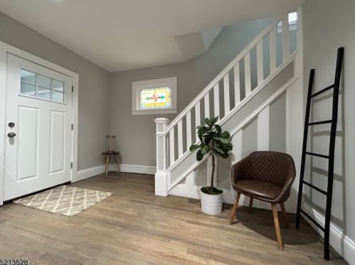 423 Drake Ave, Roselle NJ  07203-1425 exterior