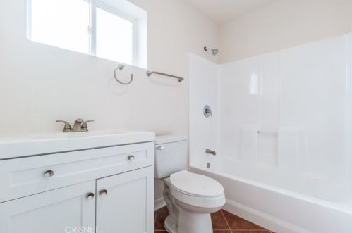 4723 Ivy St, Pico Rivera CA  90660-2236 exterior