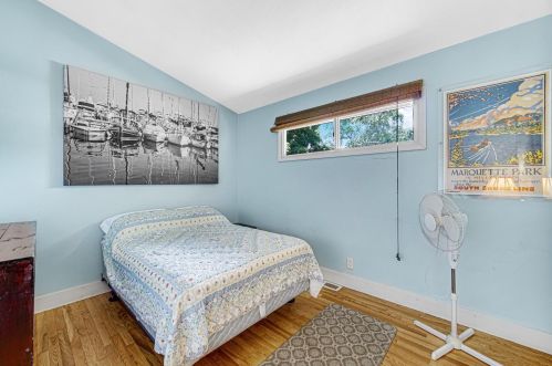 7735 Locust Ave, Gary IN  46403-1344 exterior