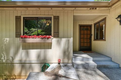 11398 Ragan Way, Grass Valley CA  95949-6722 exterior