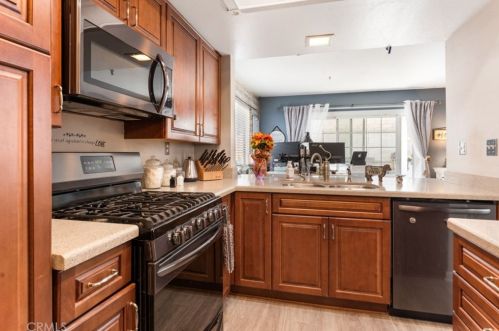 12815 Somerset Pl, Chino CA  91710-6297 exterior