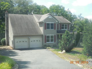994 Primrose Ave, Stroudsburg, PA 18360-9665