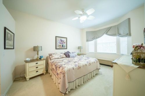 6713 Calumet Dr, Naples FL 34113-1608 exterior