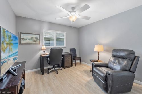 23463 Olde Meadowbrook Cir, Bonita Springs FL 34134-9132 exterior