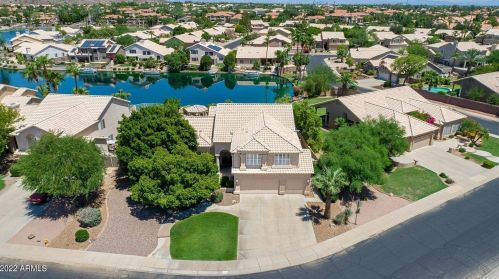 3820 Amberwood Dr, Phoenix, AZ 85048-7351